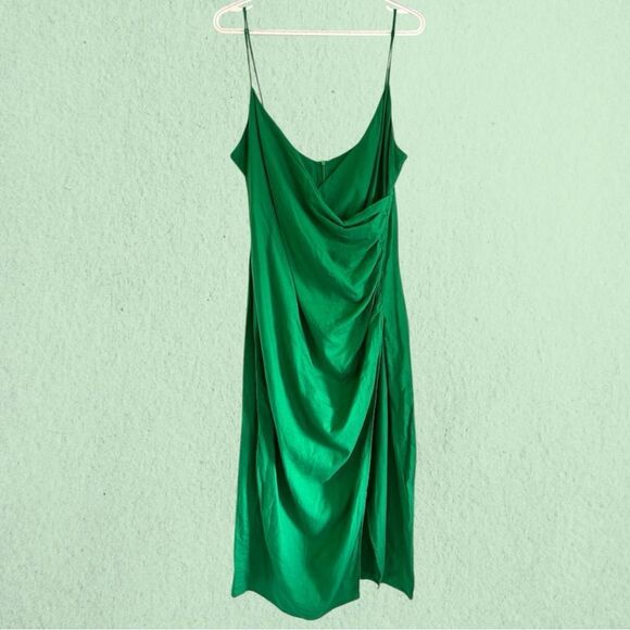 Zara linen blend ruched midi dress Kelly green - Picture 1 of 13